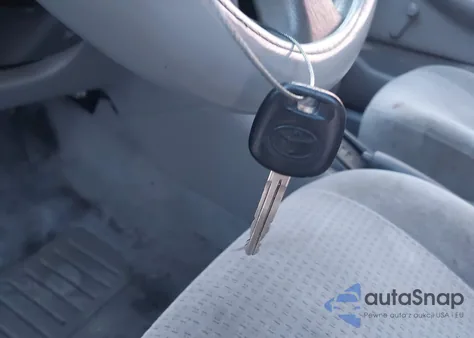 2008 Toyota Corolla Ce z USA, uszkodzony, nr VIN 2T1BR32E68C883404